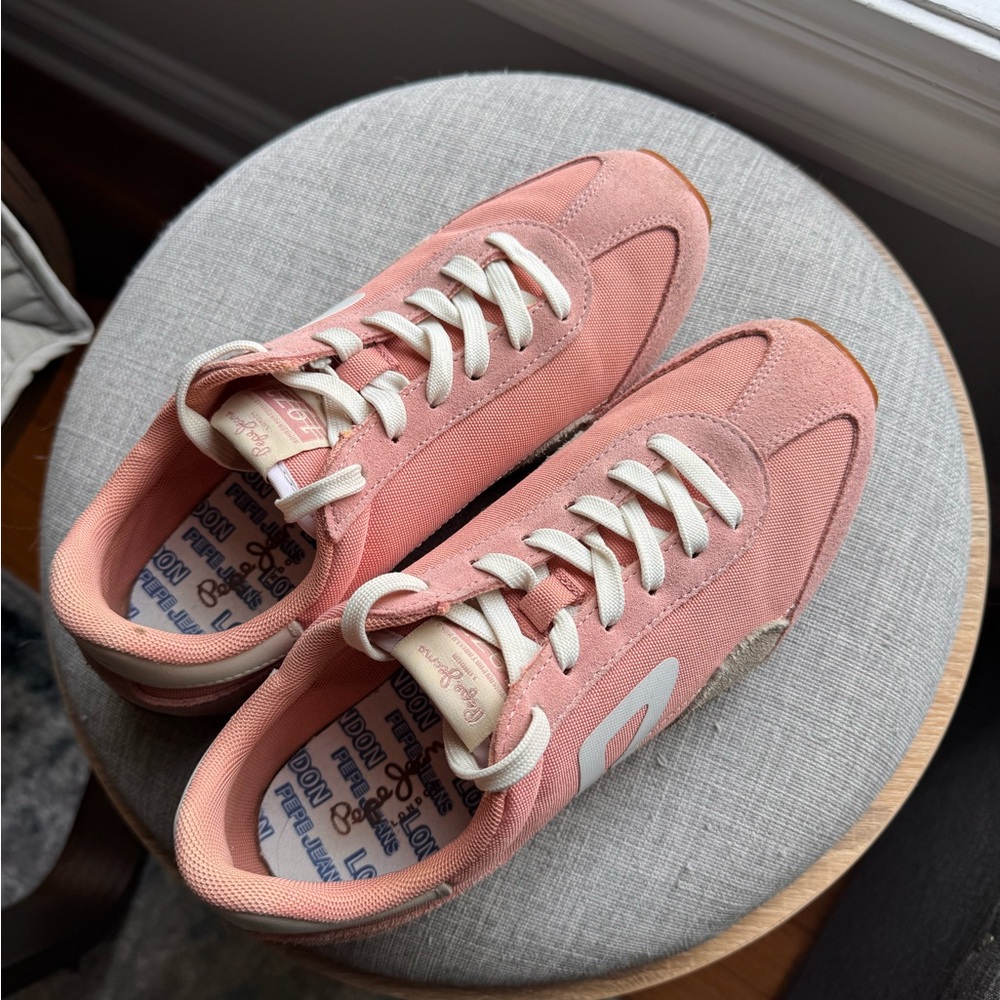 Pepe Jeans Pink and White  - Perfect for Spring and Summer!